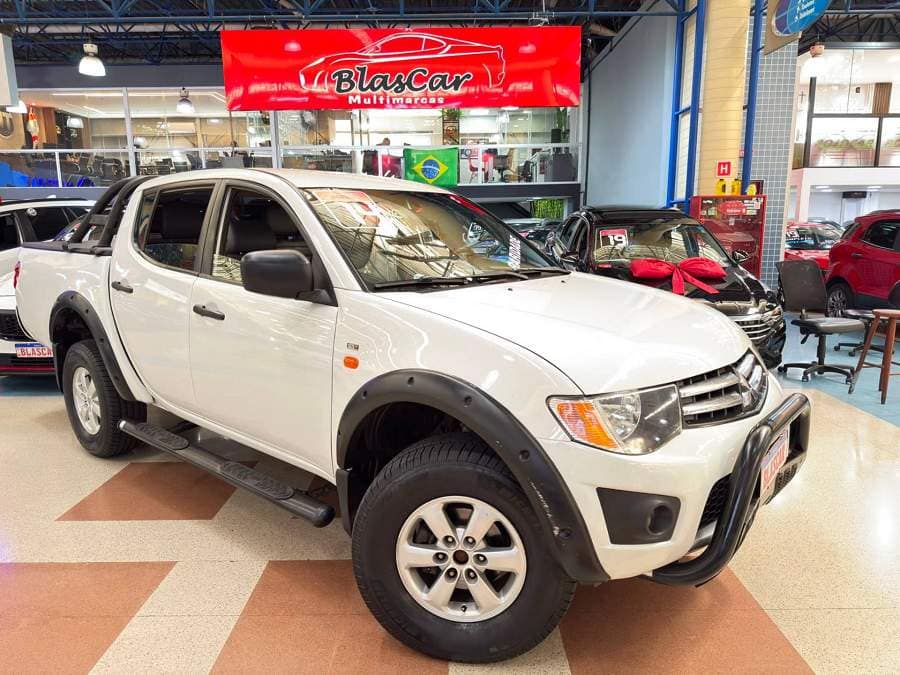 Mitsubishi L200 3.2 GLS 4X4 CD 16V TURBO IN