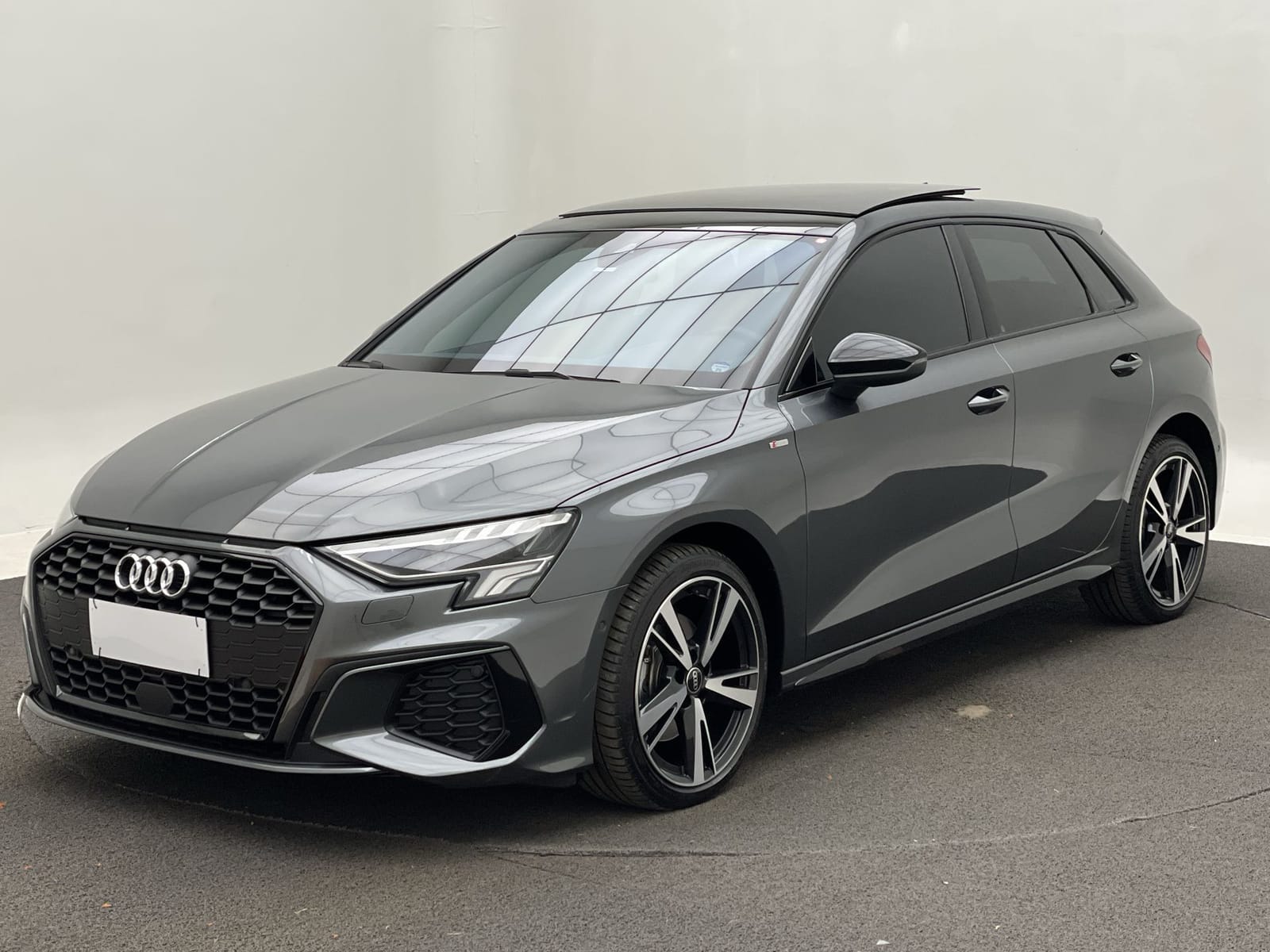 Audi A3 A3 Sportb. Perf. Black 2.0 TFSI S-tronic