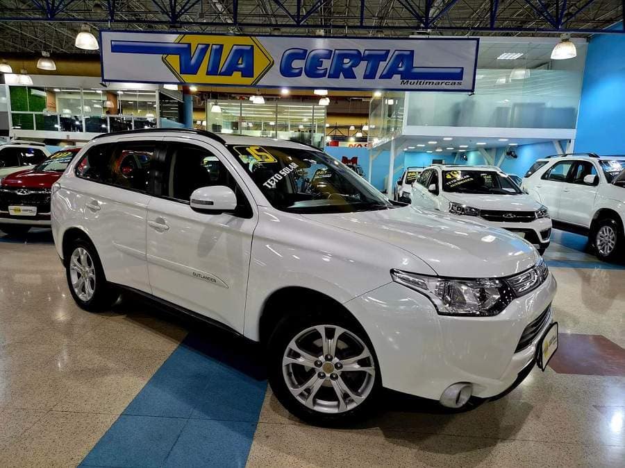 Mitsubishi Outlander 2.0 * C/