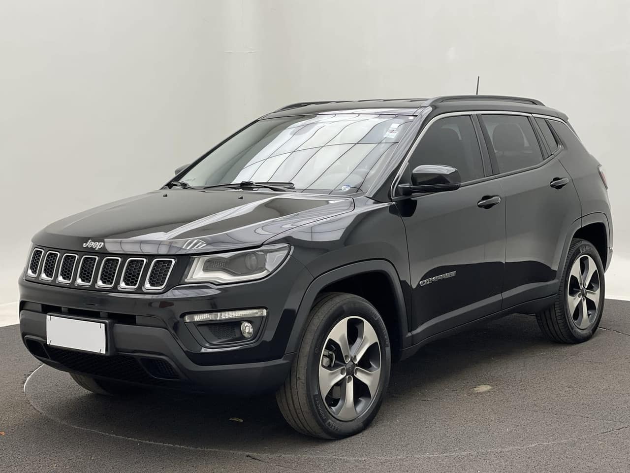 Jeep Compass COMPASS LONGITUDE 2.0 4x4 Dies. 16V Aut.