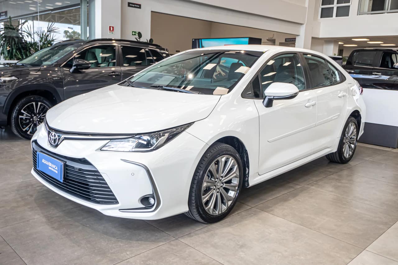 Toyota Corolla 2.0 VVT-IE FLEX XEI DIRECT SHIFT