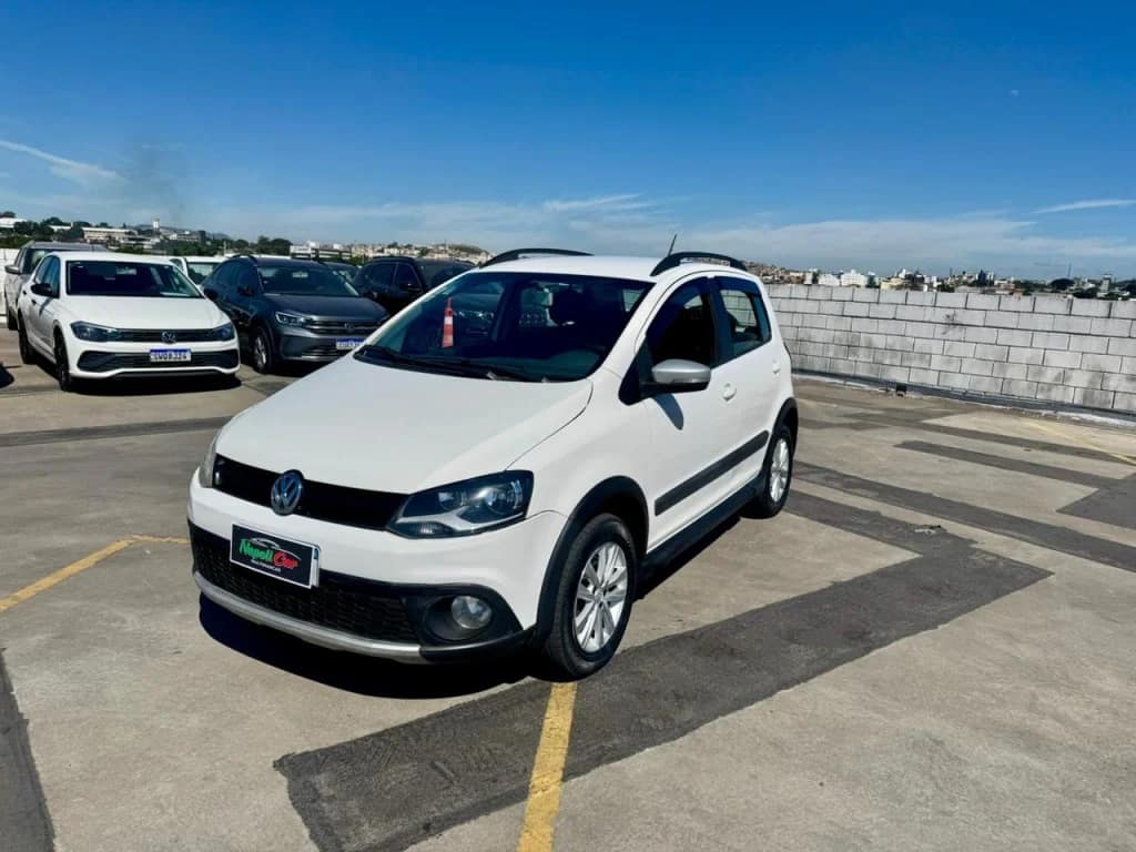 Volkswagen Crossfox 1.6 MI 8V FLEX 4P MANUAL