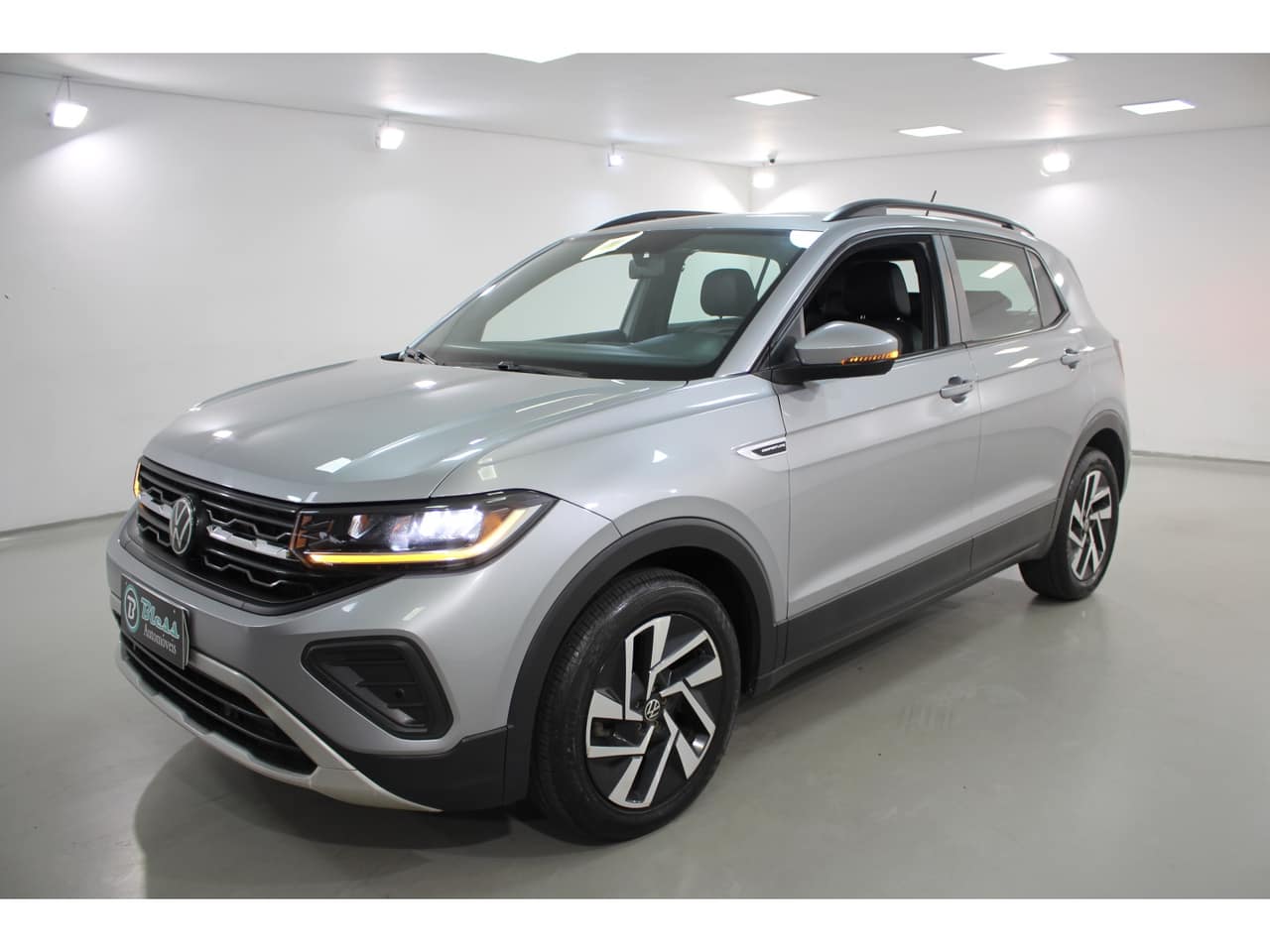 Volkswagen T-Cross 1.0 200 TSI TOTAL FLEX COMFORTLINE AUTOMÁTICO