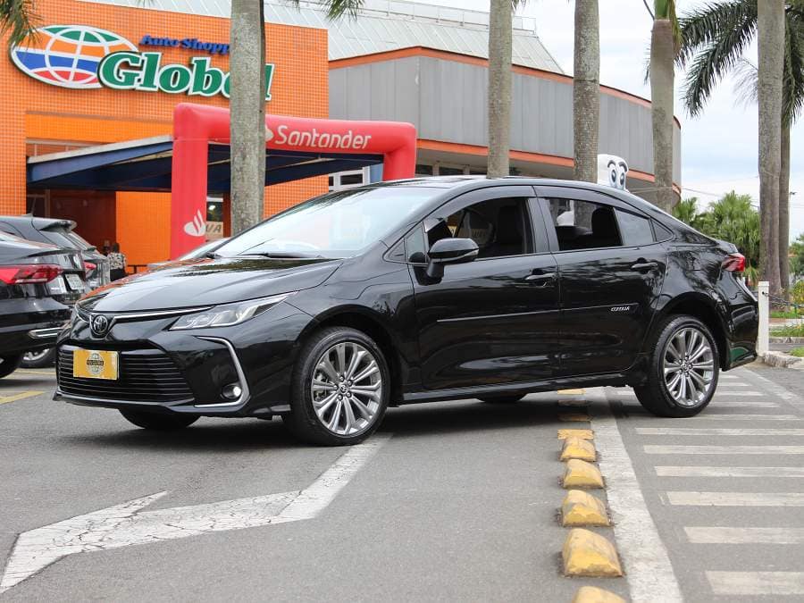 Toyota Corolla 2.0 XEI CVT+COURO+MULTIMÍDIA E APENAS 23.000KM