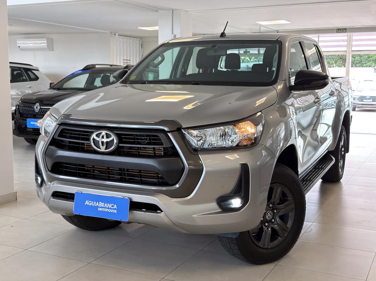 Toyota Hilux 2.8 D-4D TURBO DIESEL CD SR 4X4 AUTOMÁTICO