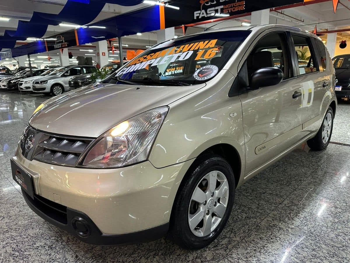 Nissan Livina 1.6 S