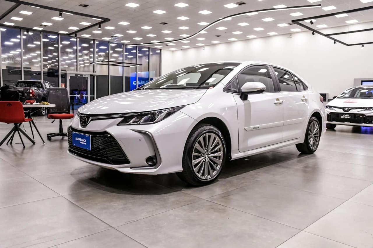 Toyota Corolla 2.0 VVT-IE FLEX XEI DIRECT SHIFT