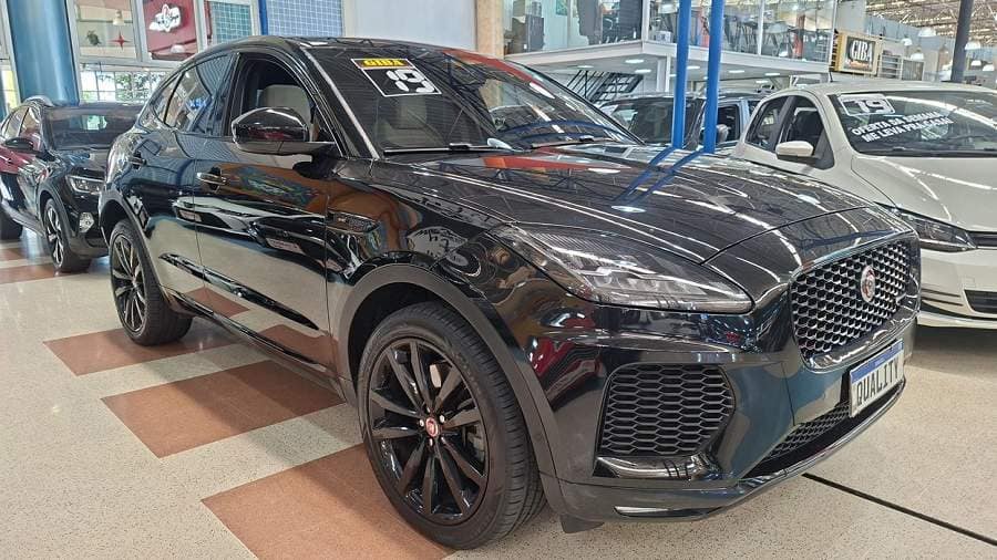Jaguar E-Pace R-DYNAMIC SE 300