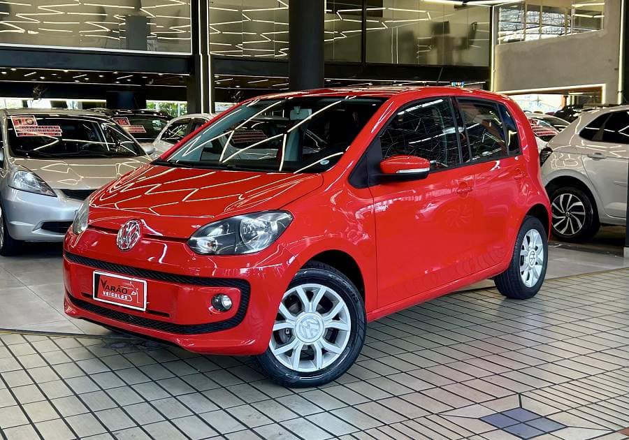 Volkswagen up! UP HIGH UP 1.0 AUT. - BANCOS EM COURO - COMPLETO