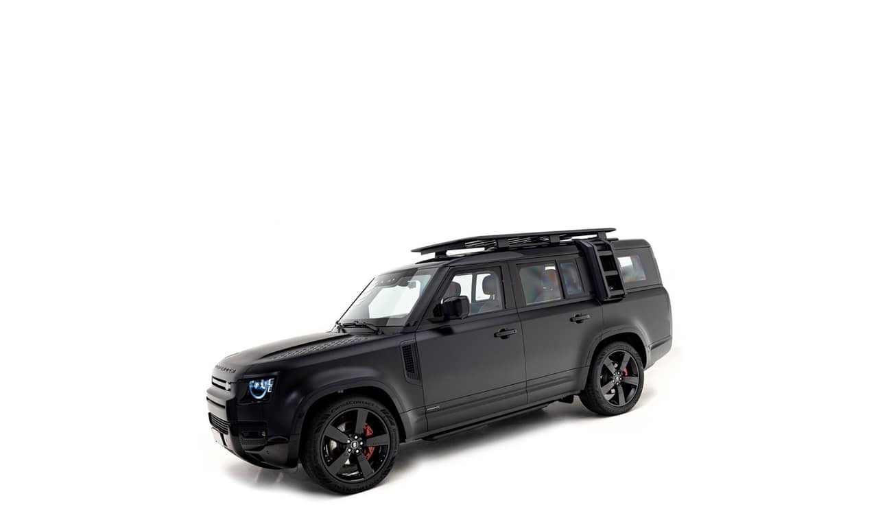 Land Rover Defender 130 350D X 7L