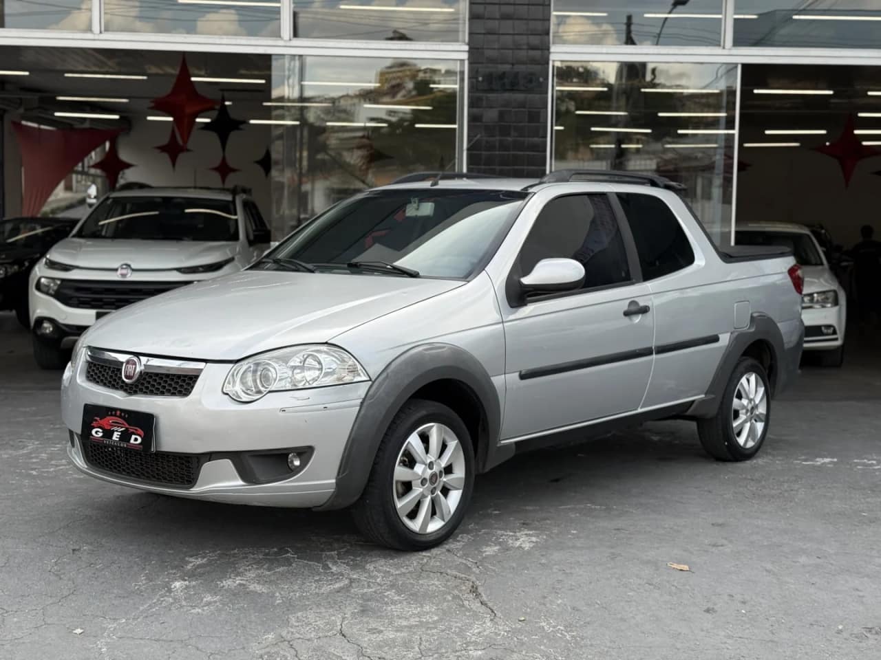 Fiat Strada 1.6 MPI TREKKING CD 16V FLEX 3P MANUAL