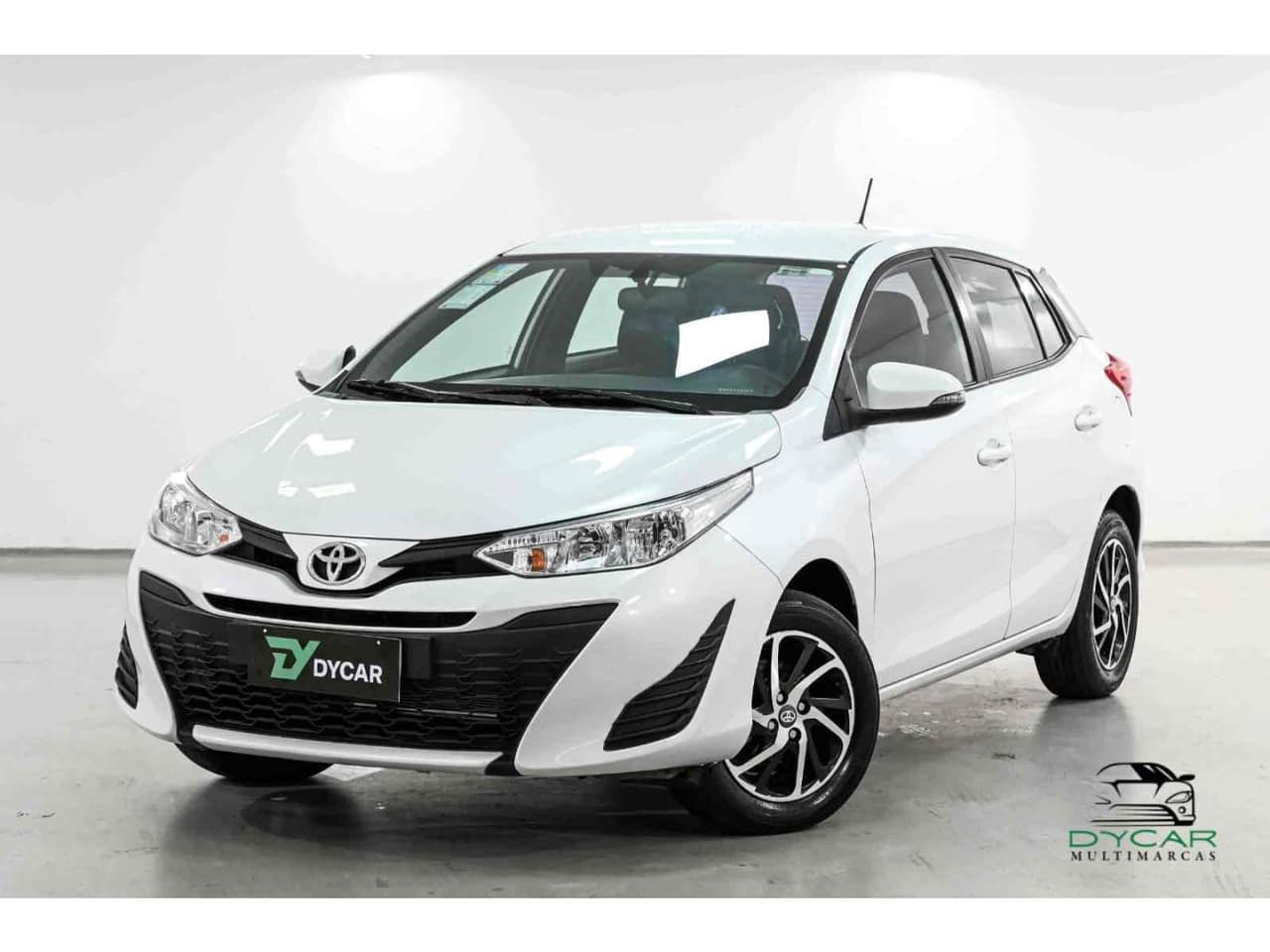 Toyota Yaris 1.3 16V FLEX XL LIVE MULTIDRIVE
