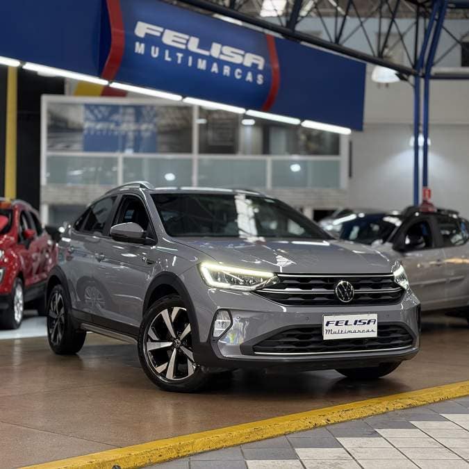 Volkswagen Nivus HIGHLINE 200TSI BAIXA KM UNICO DONO