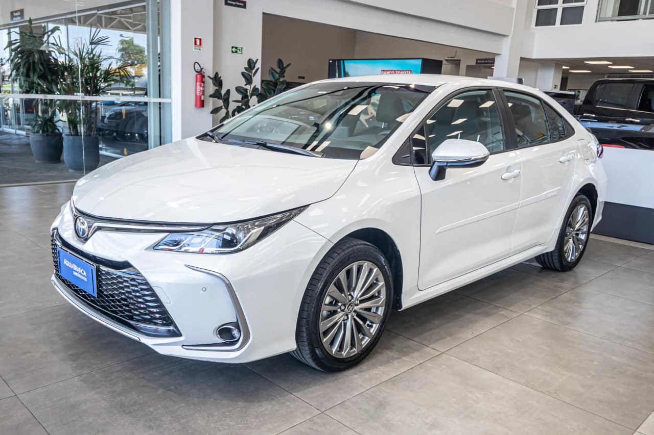 Toyota Corolla 2.0 VVT-IE FLEX XEI DIRECT SHIFT