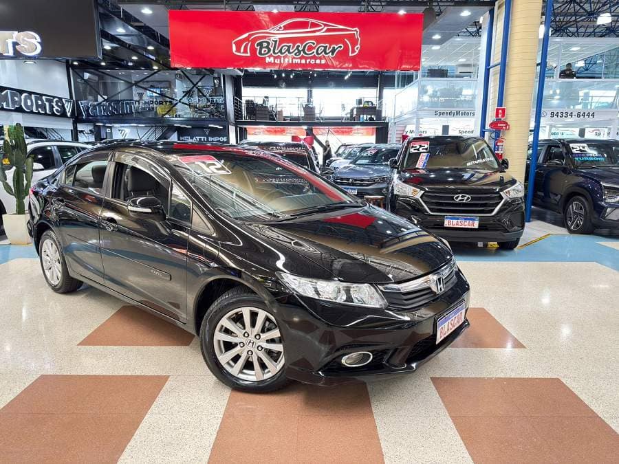 Honda Civic 1.8 LXS AUTOMATICO +COURO CARRO É NOVO