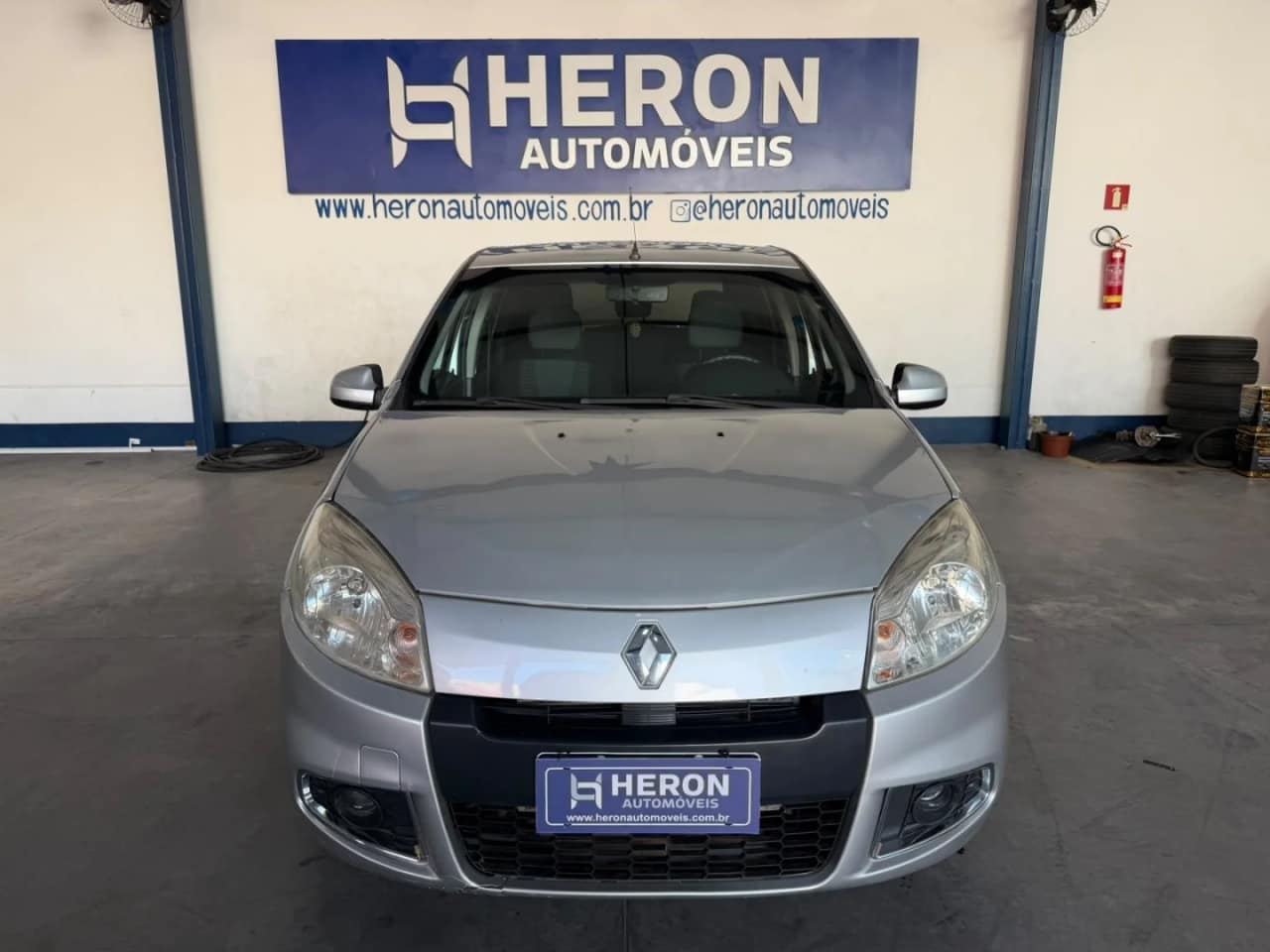 Renault Sandero 1.6 PRIVILÉGE 16V FLEX 4P AUTOMÁTICO