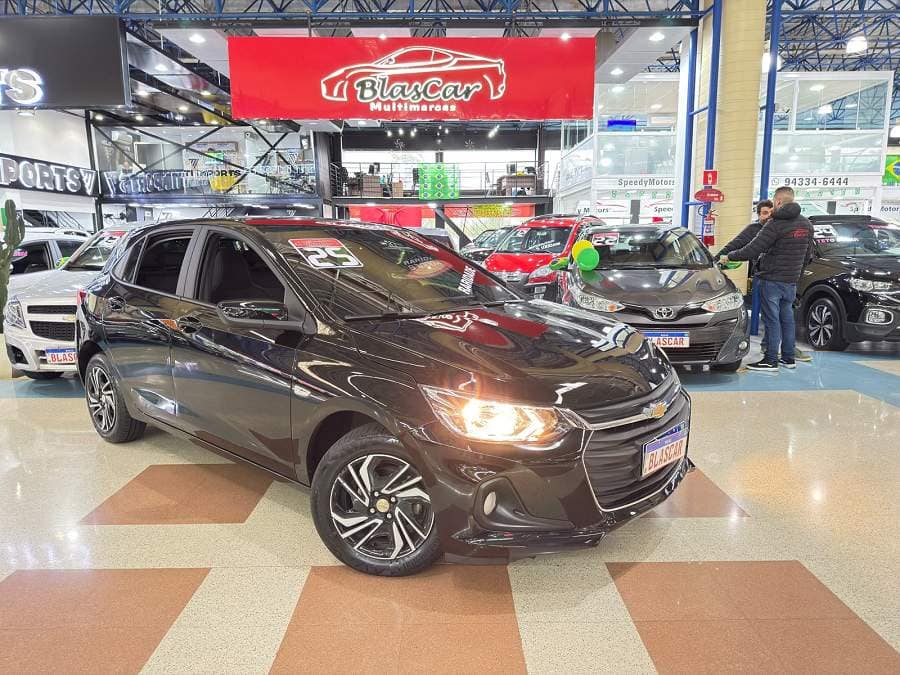 Chevrolet Onix 1.0 LT COMPLETO APENAS 7.000 KM