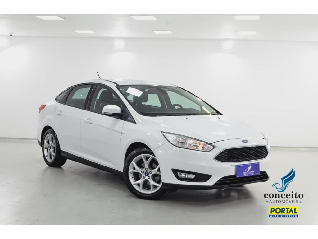 Ford Focus 2.0 SE FASTBACK 16V FLEX 4P POWERSHIFT