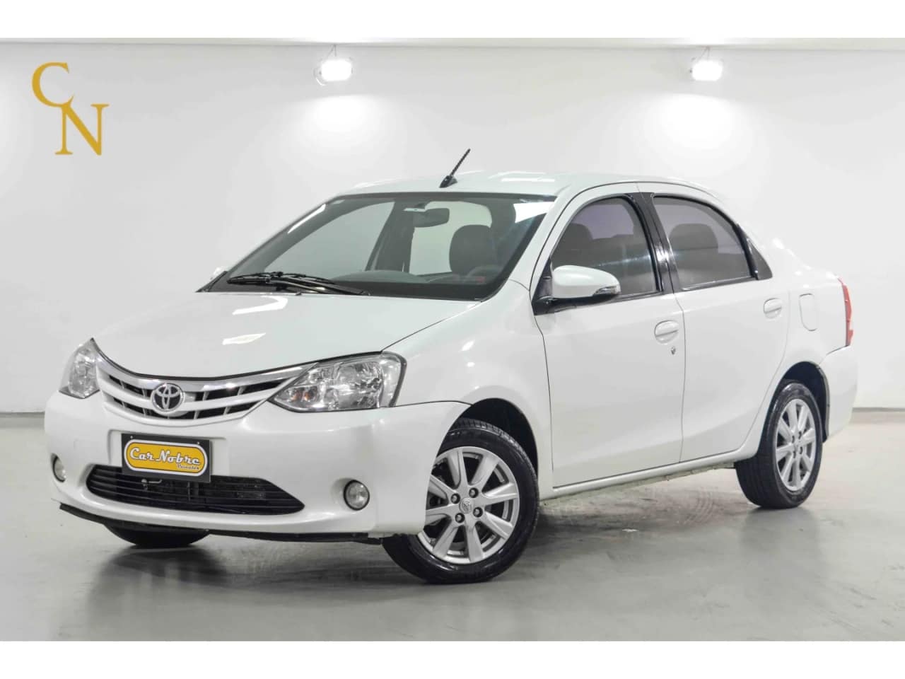 Toyota Etios 1.5 XLS SEDAN 16V FLEX 4P AUTOMÁTICO